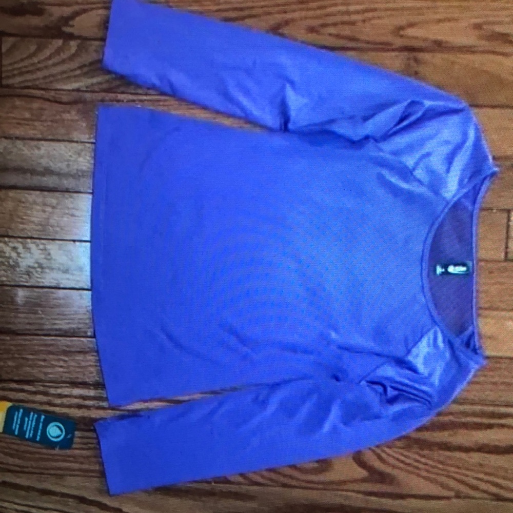 Small Mta Sport Long Sleeve Active shirt